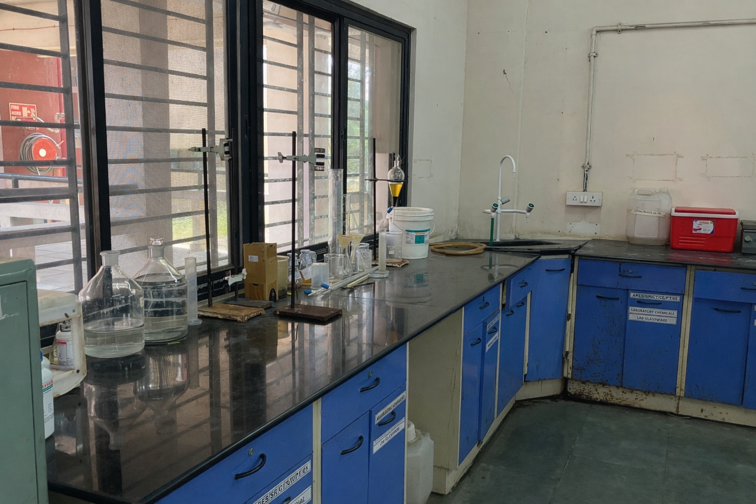 Chemical reaction Engineering Laboratory