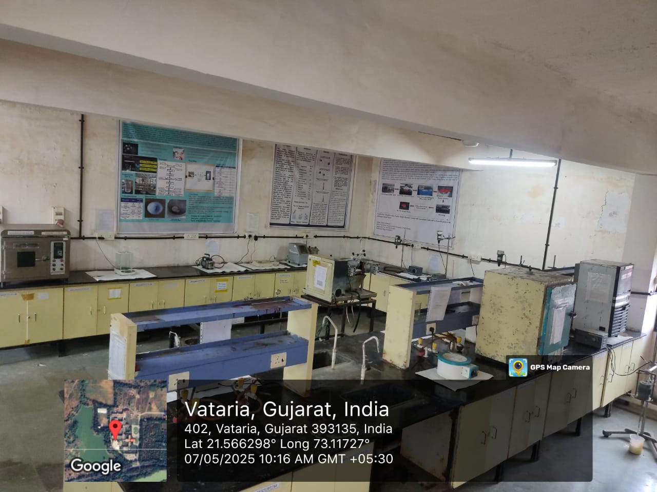 Dyes & Pigment Lab